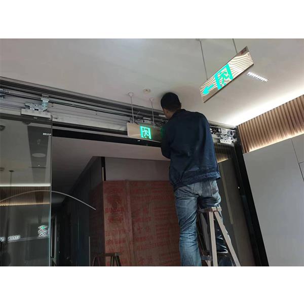 电动玻璃门